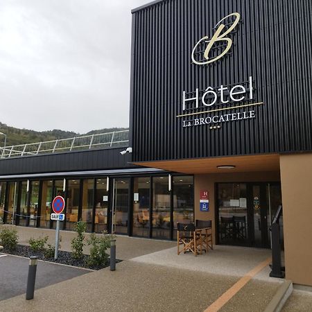 Hotel Restaurant Akena Molinges - La Brocatelle Сен-Клод Экстерьер фото