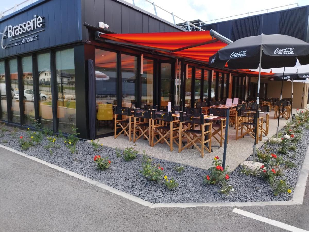 Hotel Restaurant Akena Molinges - La Brocatelle Сен-Клод Экстерьер фото